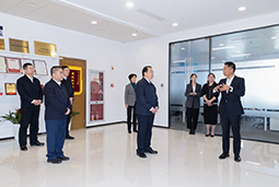 龚正市长走访服务纽约国际588888国际等重点企业，真心实意为企解忧、助企增利、促企开展